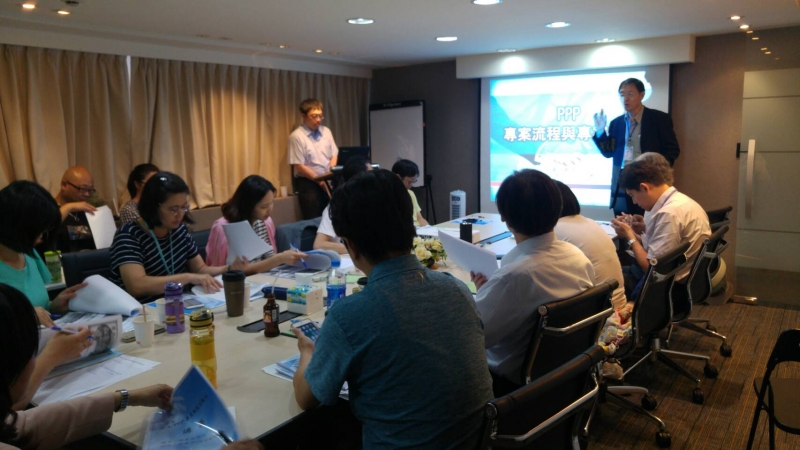 **台灣世曦公司資深協理－王子安，講授PPP專案流程與專案架構**