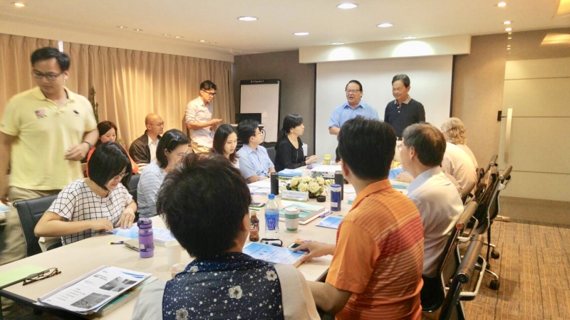 **福清營造公司-江正治董事長，講授「興建階段履約管理」